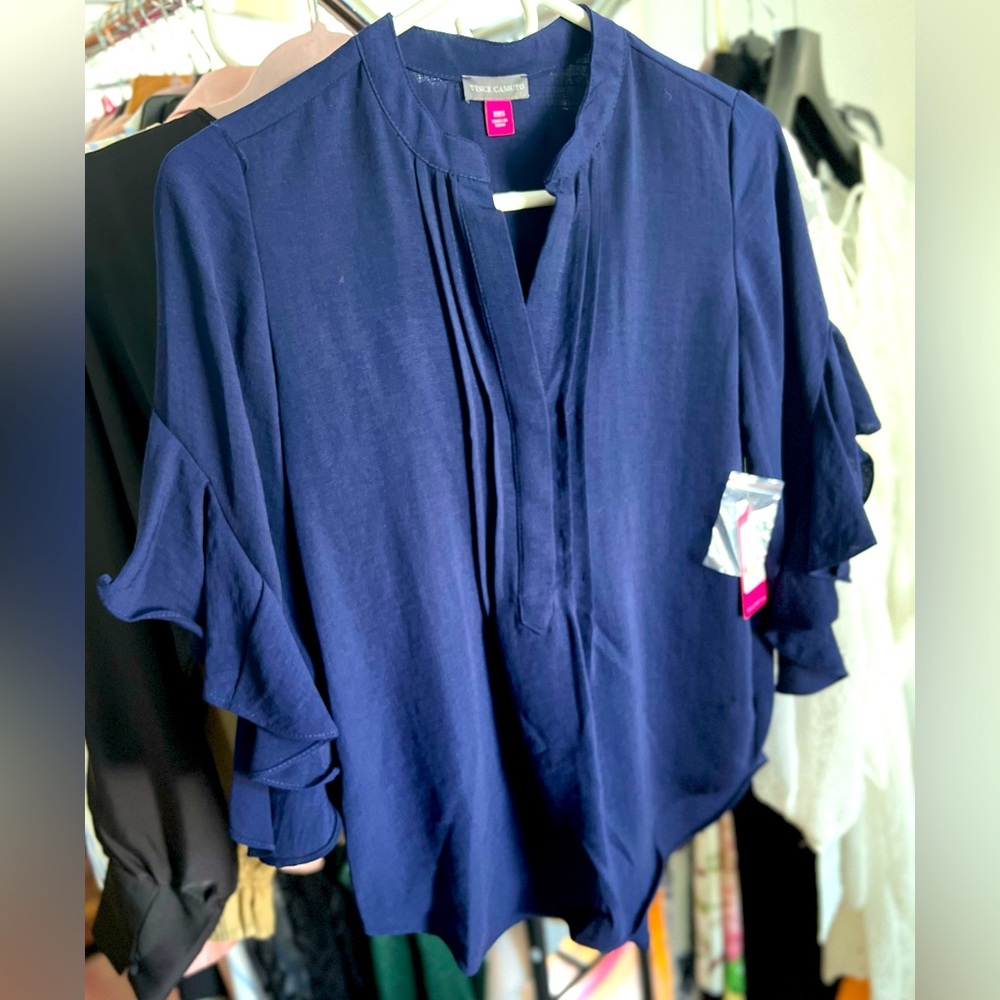 Vince Camuto Caribbean Blues Blouse BNWT